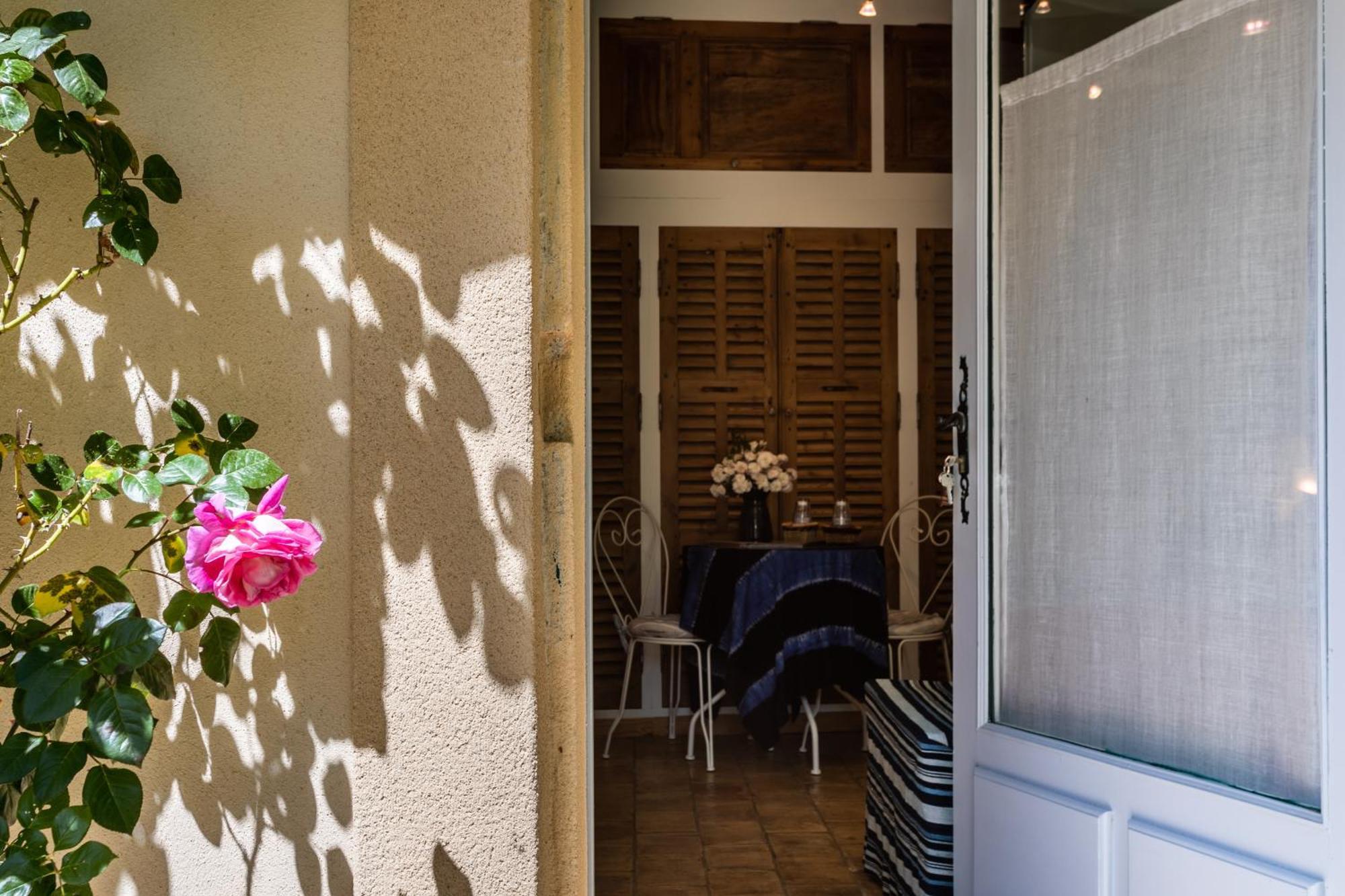Chambres D'Hotes Domaine Des Machottes Grans Zewnętrze zdjęcie