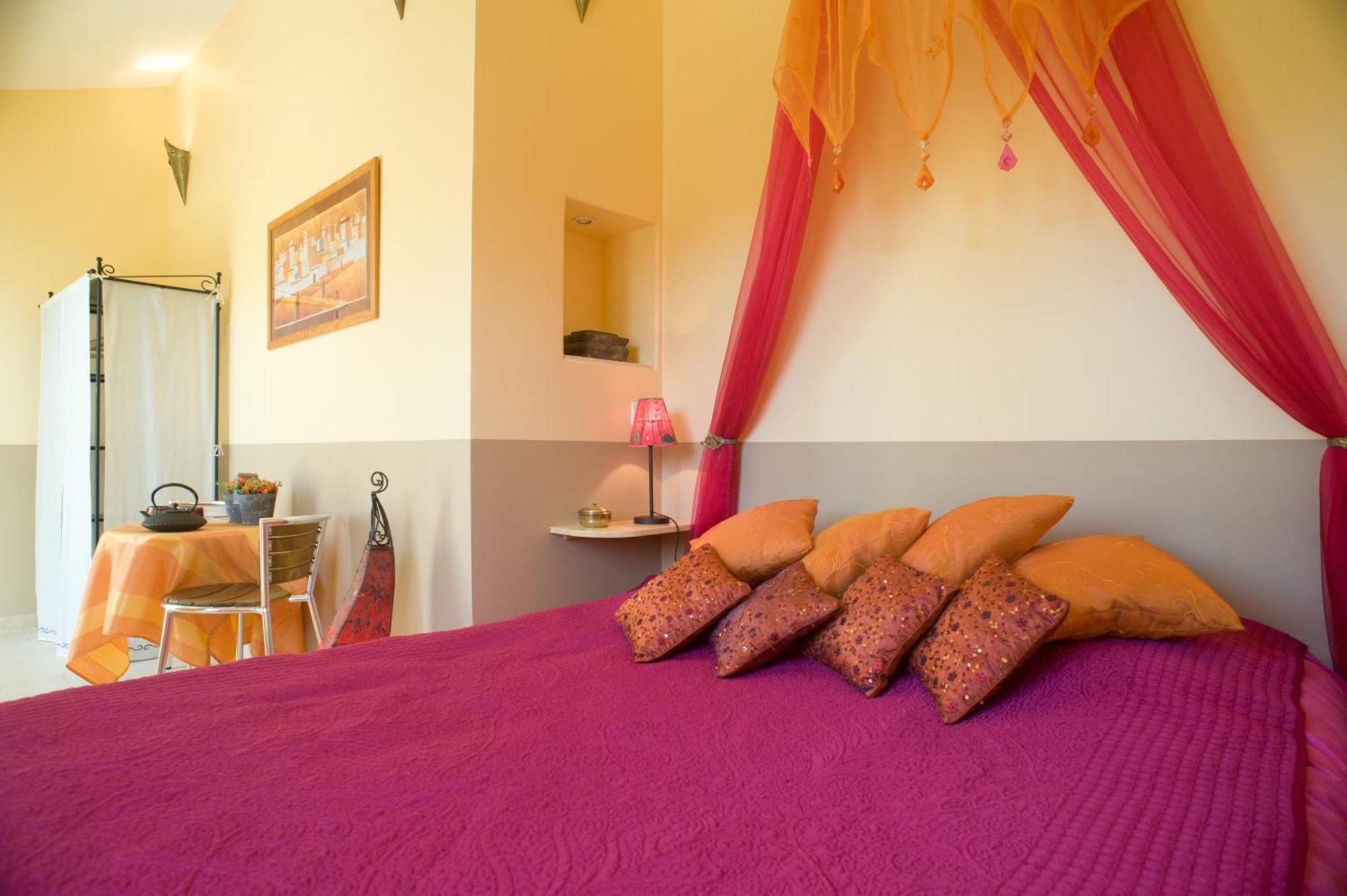 Chambres D'Hotes Domaine Des Machottes Grans Zewnętrze zdjęcie