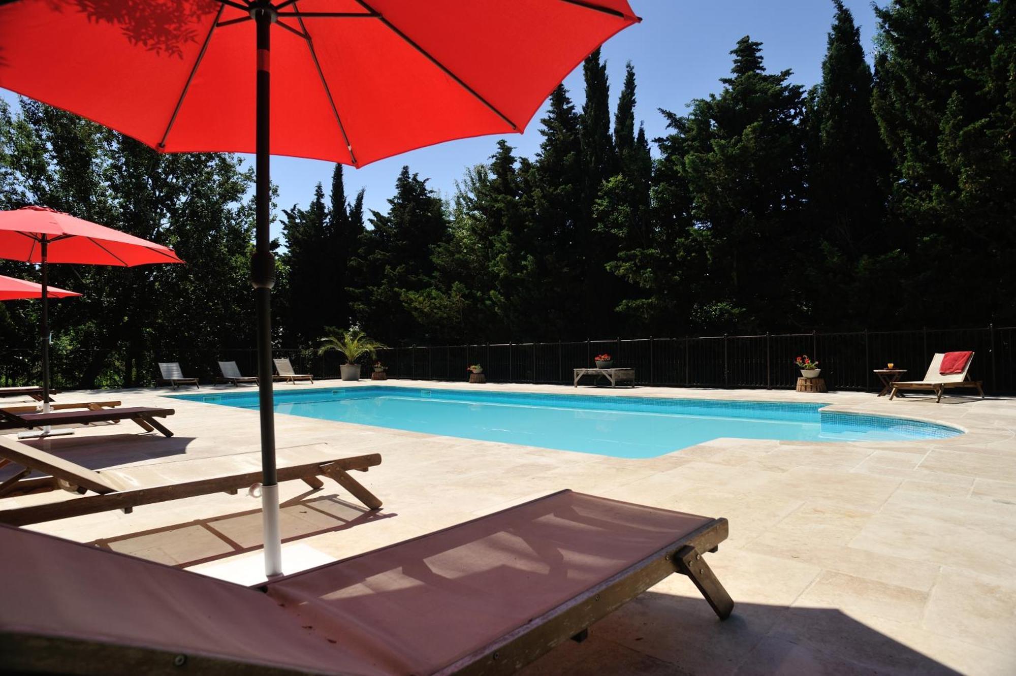 Chambres D'Hotes Domaine Des Machottes Grans Zewnętrze zdjęcie