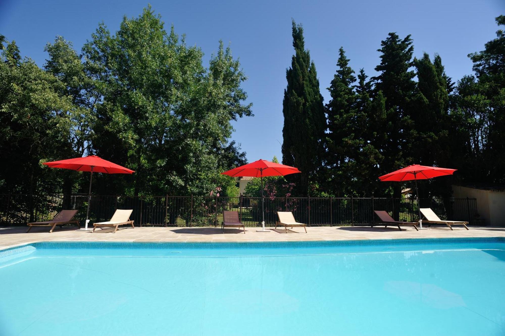 Chambres D'Hotes Domaine Des Machottes Grans Zewnętrze zdjęcie