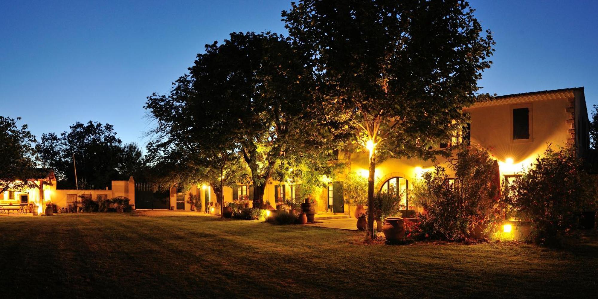 Chambres D'Hotes Domaine Des Machottes Grans Zewnętrze zdjęcie