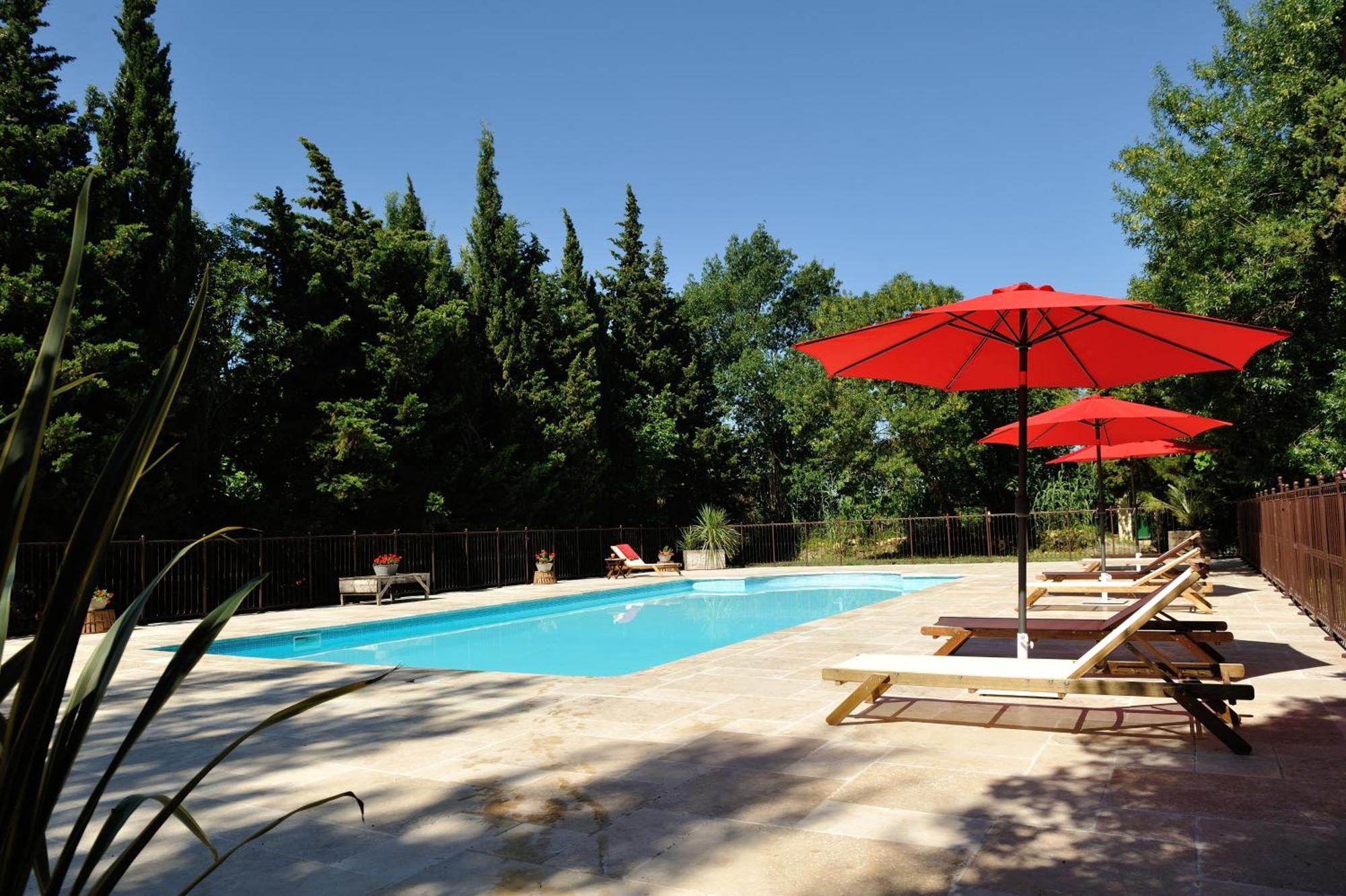 Chambres D'Hotes Domaine Des Machottes Grans Zewnętrze zdjęcie