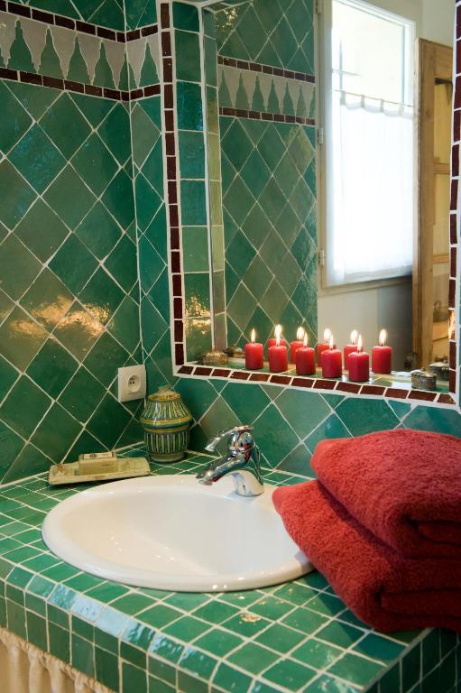 Chambres D'Hotes Domaine Des Machottes Grans Pokój zdjęcie